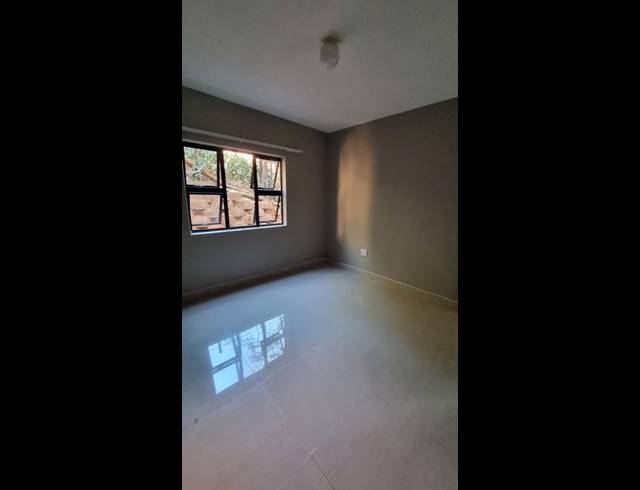 2 BEDROOM PROPERTY TO RENT IN PARK HILL